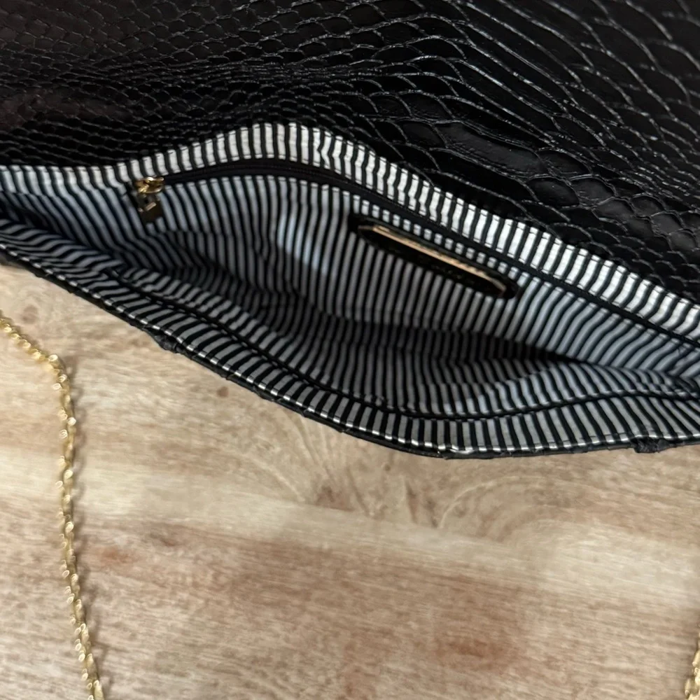 Urban Expressions Snakeskin Embossed Black Envelope Clutch with Gold Chain
